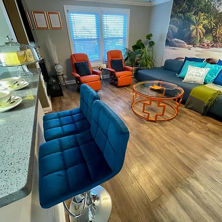 Schaumburg Paradise Oasis With A Secret Garden And Private Pool Buitenkant foto