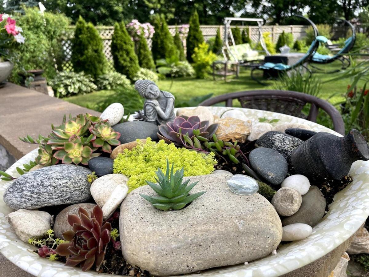Schaumburg Paradise Oasis With A Secret Garden And Private Pool Buitenkant foto