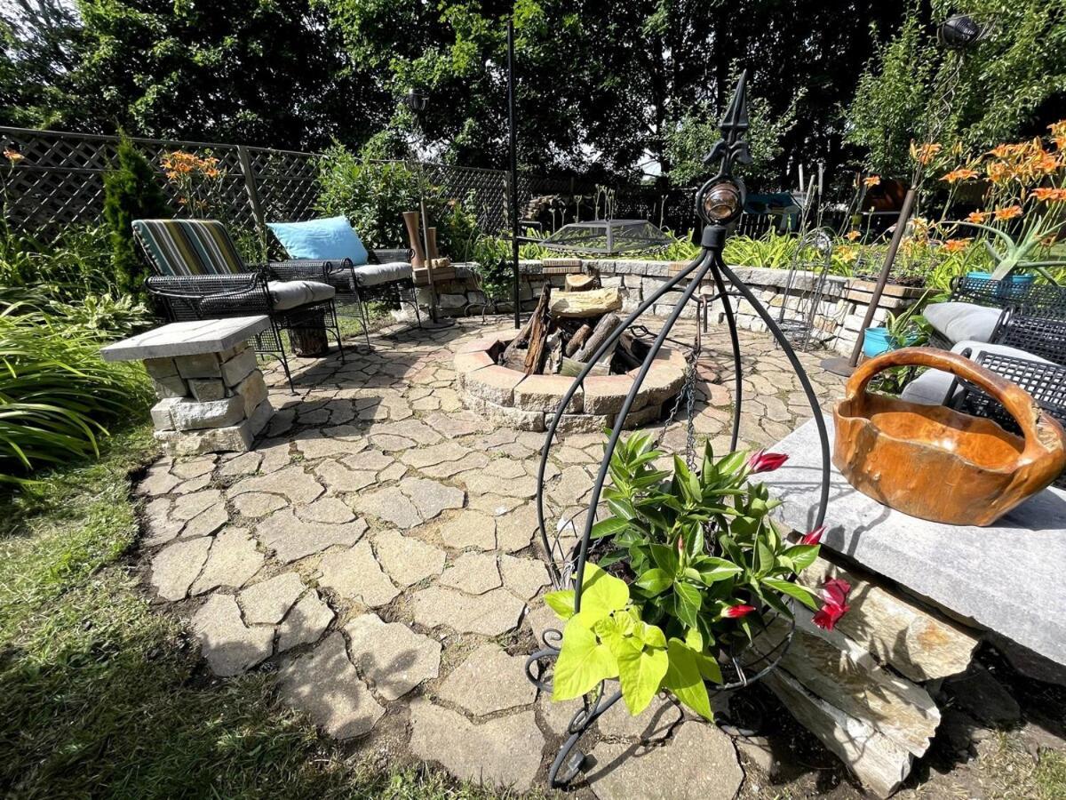 Schaumburg Paradise Oasis With A Secret Garden And Private Pool Buitenkant foto